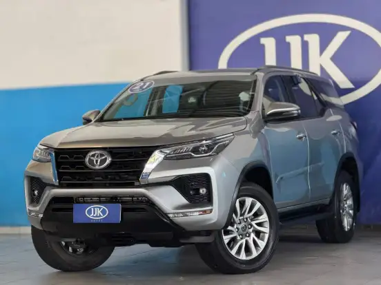 TOYOTA-HILUX SW4-2021