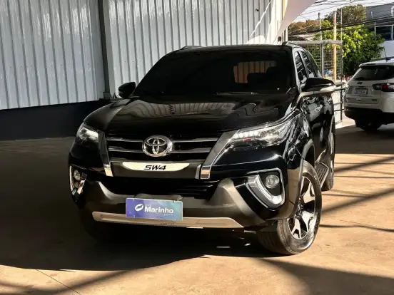 TOYOTA-HILUX SW4-2.8 SRX 4X4 16V TURBO INTERCOOLER DIESEL 4P AUTOMÁTICO TOYOTA-HILUX SW4-2016