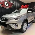TOYOTA HILUX SW4 2.8 SRX 4X4 7 LUGARES 16V TURBO INTERCOOLER DIESEL 4P AUTOMÁTICO TOYOTA HILUX SW4 2.8 SRX 4X4 7 LUGARES 16V TURBO INTERCOOLER DIESEL 4P AUTOMÁTICO