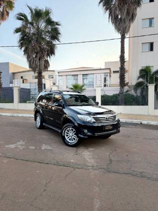 TOYOTA HILUX SW4 2.7 SR 4X2 16V FLEX 4P AUTOMÁTICO