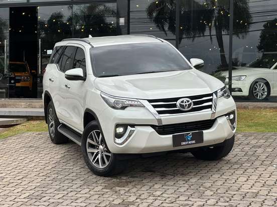 TOYOTA-HILUX SW4-2.8 SRX 4X4 16V TURBO INTERCOOLER DIESEL 4P AUTOMÁTICO TOYOTA-HILUX SW4-2019