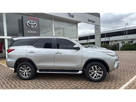 TOYOTA-HILUX SW4-2.8 SRX 4X4 16V TURBO INTERCOOLER DIESEL 4P AUTOMÁTICO TOYOTA-HILUX SW4-2018