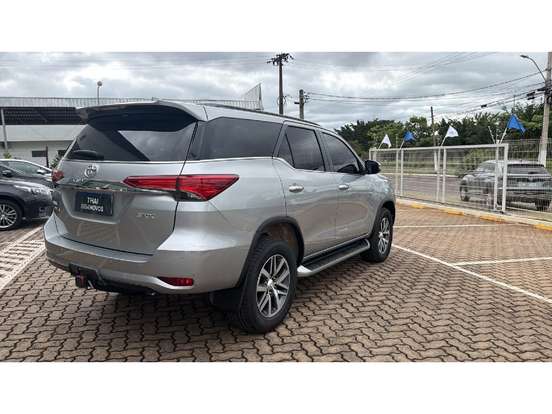 TOYOTA-HILUX SW4-2.8 SRX 4X4 16V TURBO INTERCOOLER DIESEL 4P AUTOMÁTICO TOYOTA-HILUX SW4-2018