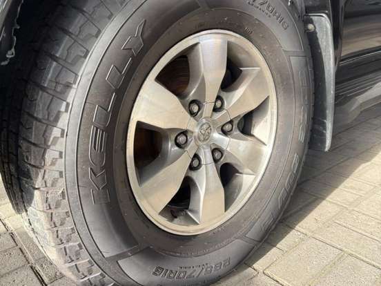 TOYOTA-HILUX SW4-2007