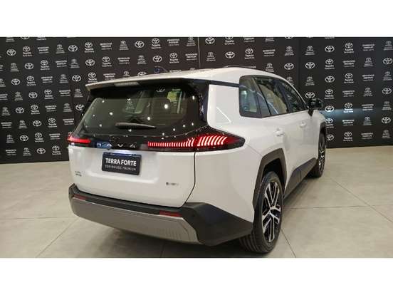 TOYOTA-RAV4-2025