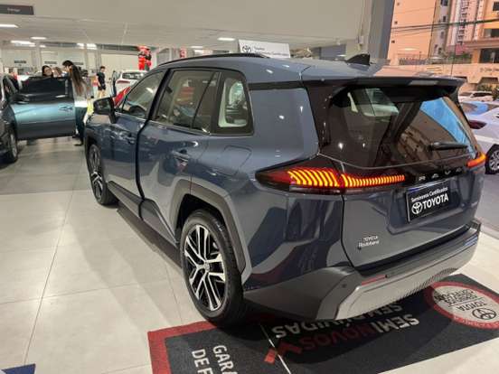 TOYOTA-RAV4-2.5 HYBRID SX AWD CVT TOYOTA-RAV4-2025