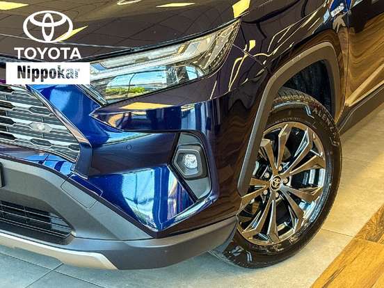TOYOTA-RAV4-2023