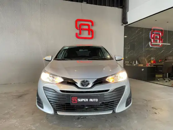 TOYOTA-YARIS-2021