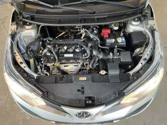 TOYOTA-YARIS-2021
