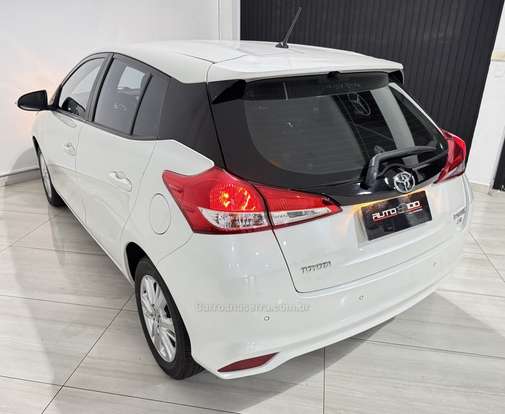 TOYOTA-YARIS-1.3 16V FLEX XL MULTIDRIVE TOYOTA-YARIS-2018