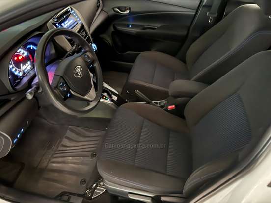 TOYOTA-YARIS-1.3 16V FLEX XL MULTIDRIVE TOYOTA-YARIS-2018
