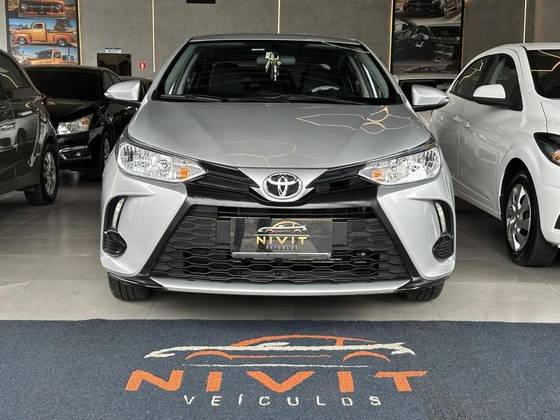 TOYOTA YARIS 1.5 16V FLEX SEDAN XL LIVE MULTIDRIVE