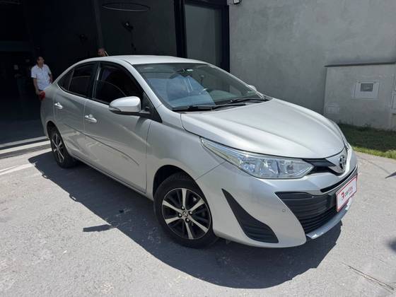 TOYOTA YARIS 1.5 16V FLEX SEDAN XL LIVE MULTIDRIVE