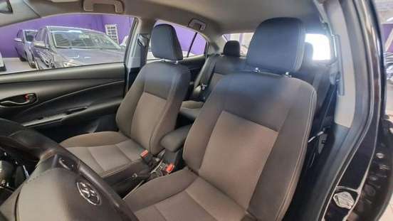 TOYOTA-YARIS-2024