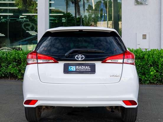 TOYOTA-YARIS-1.5 16V FLEX SEDAN XL MULTIDRIVE TOYOTA-YARIS-2023