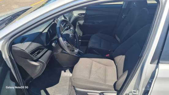 TOYOTA-YARIS-2024