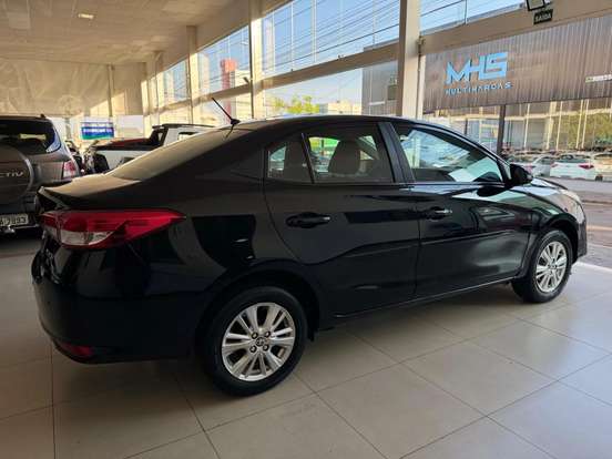 TOYOTA-YARIS-1.5 16V FLEX SEDAN XL MULTIDRIVE TOYOTA-YARIS-2018
