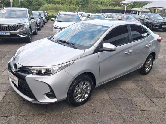 TOYOTA-YARIS-1.5 16V FLEX SEDAN XS MULTIDRIVE TOYOTA-YARIS-2024