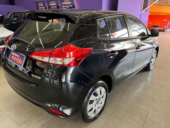 TOYOTA-YARIS-2024