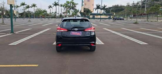 TOYOTA-YARIS-2024