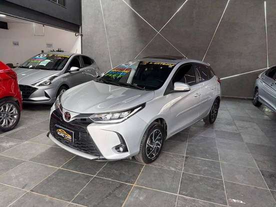 TOYOTA-YARIS-2023