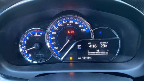 TOYOTA-YARIS-2022