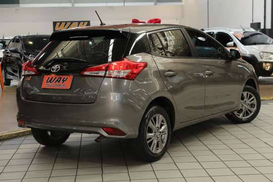 TOYOTA-YARIS-1.5 16V FLEX XL PLUS CONNECT MULTIDRIVE TOYOTA-YARIS-2020