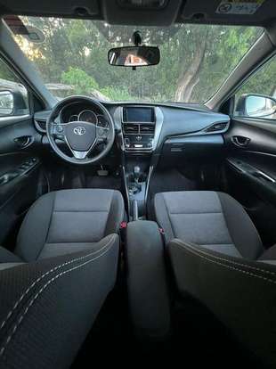 TOYOTA-YARIS-1.5 16V FLEX XLS CONNECT MULTIDRIVE TOYOTA-YARIS-2023