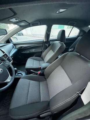 TOYOTA-YARIS-2023