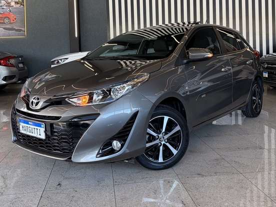 TOYOTA-YARIS-2019