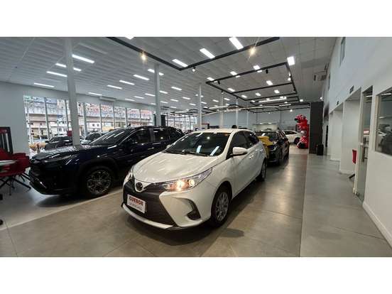 TOYOTA-YARIS-1.5 16V FLEX XS MULTIDRIVE TOYOTA-YARIS-2023