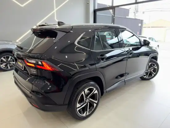 TOYOTA-YARIS CROSS-2026