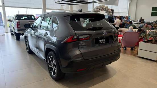 TOYOTA-YARIS CROSS-2026