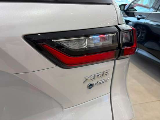 TOYOTA-YARIS CROSS-2026