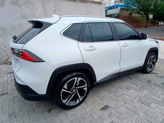 TOYOTA-YARIS CROSS-1.5 VVT-I HYBRID FLEX XRX CVT TOYOTA-YARIS CROSS-2026