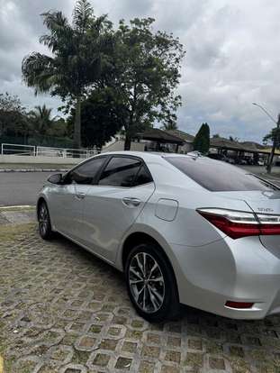 TOYOTA-COROLLA-2017
