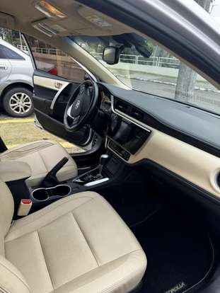TOYOTA-COROLLA-2017