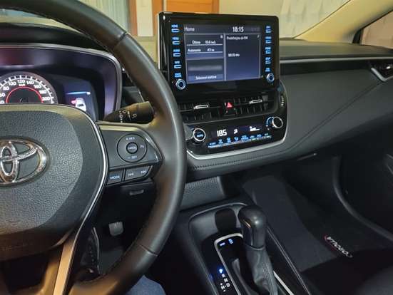 TOYOTA-COROLLA-2021