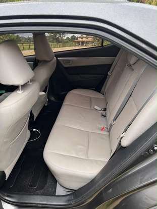 TOYOTA-COROLLA-2015