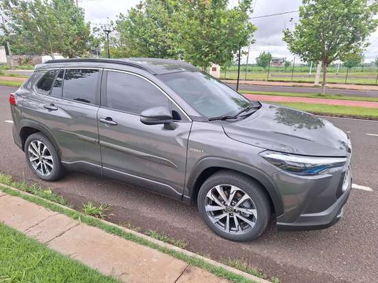 TOYOTA-COROLLA CROSS-2021