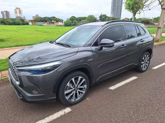 TOYOTA-COROLLA CROSS-2021