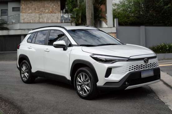 TOYOTA-COROLLA CROSS-2025
