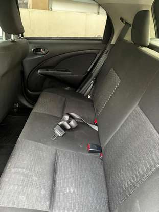 TOYOTA-ETIOS-2015