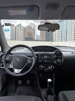 TOYOTA-ETIOS-1.3 X 16V FLEX 4P MANUAL TOYOTA-ETIOS-2015