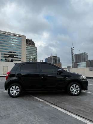 TOYOTA-ETIOS-2015