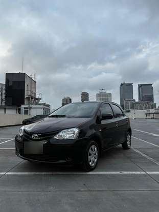 TOYOTA-ETIOS-2015