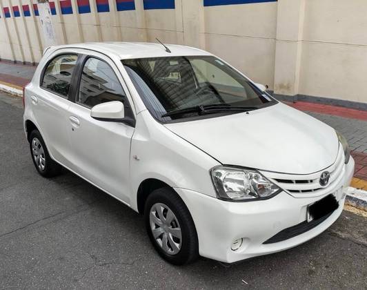 TOYOTA ETIOS 1.5 XS 16V FLEX 4P MANUAL