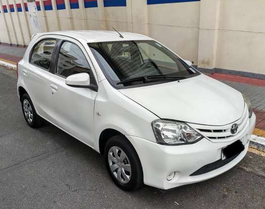 TOYOTA-ETIOS-2014