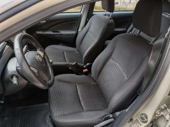 TOYOTA-ETIOS-1.5 XS 16V FLEX 4P MANUAL TOYOTA-ETIOS-2014