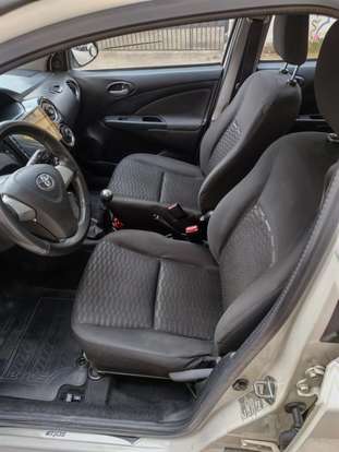 TOYOTA-ETIOS-1.5 XS 16V FLEX 4P MANUAL TOYOTA-ETIOS-2014